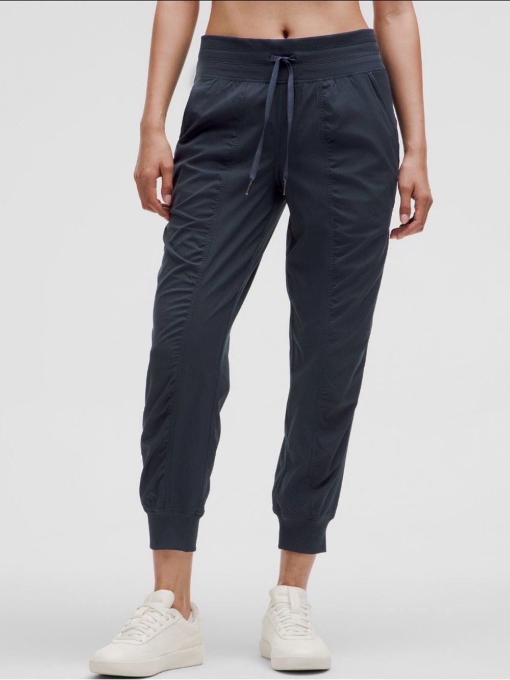 NWT!!  Lululemon Dance Studio Mid-Rise Jogger Full Length Black Sz 8